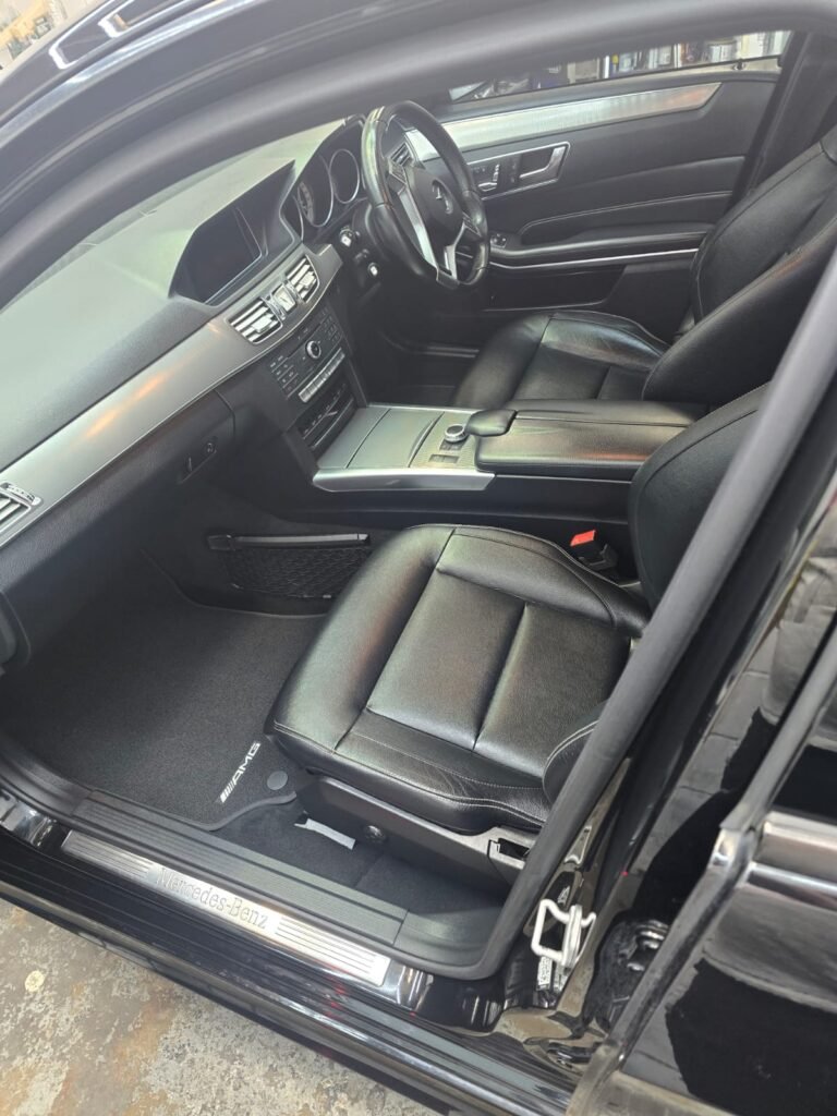 135b5702-5066-43d1-8e66-ed2c4e1f9773